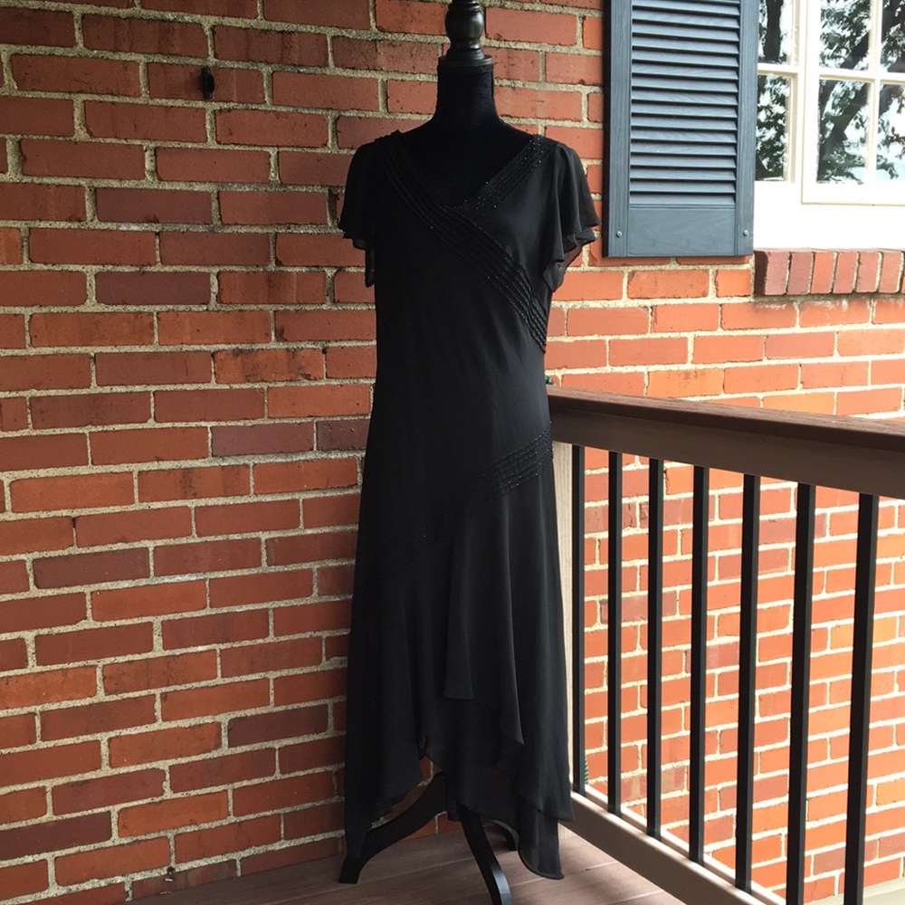 Adrianna Papell Black Evening Dress